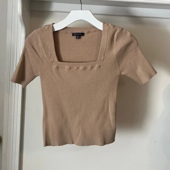 FINAL PRICE Skies Are Blue Tan Ribbed Short Sleeve Top - Picture 1 of 5